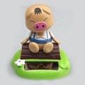 Solar doll pig solar swinging pig solar toy gift car decoration accessories - Little pig