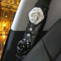1pcs Camellia Leather Car Safety Seat Belt Cover Crystal Shoulder Pads Accessories - Black