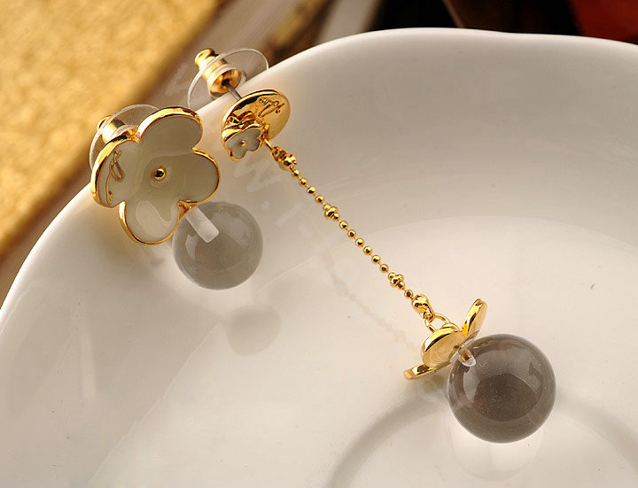 Classic fashion women exaggeration crystal ball flower long earrings gold plated - White