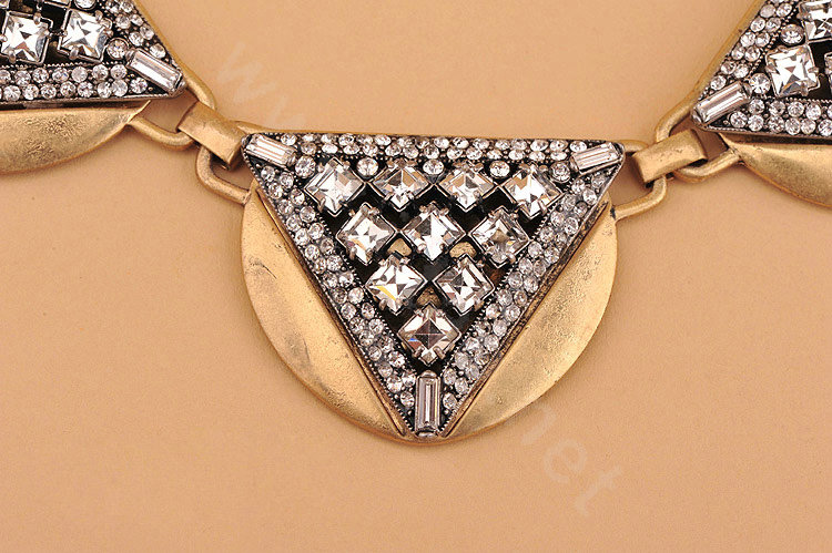 High-end fashion women choker exaggeration luxury crystal Triangle bib necklace - Gold