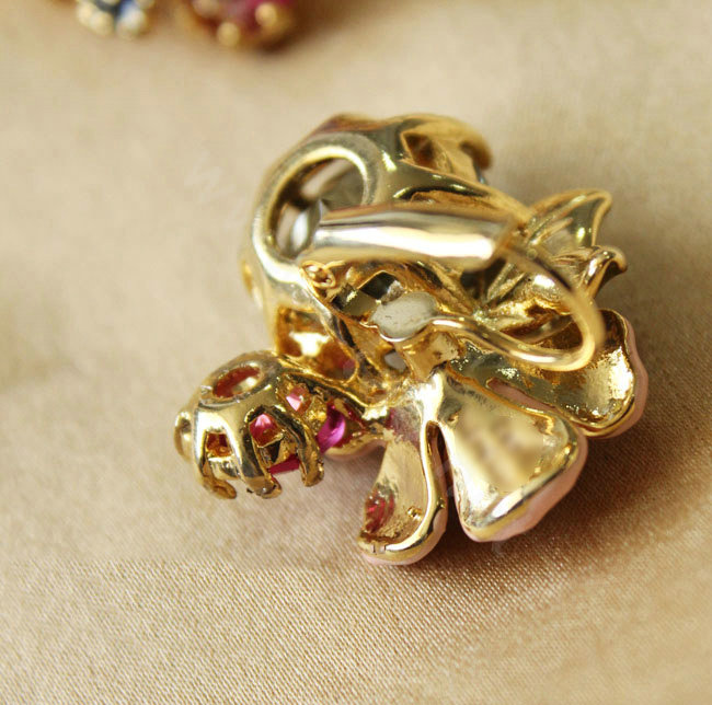 Luxury fashion women flower crystal diamond earrings 18k gold plated - Pink