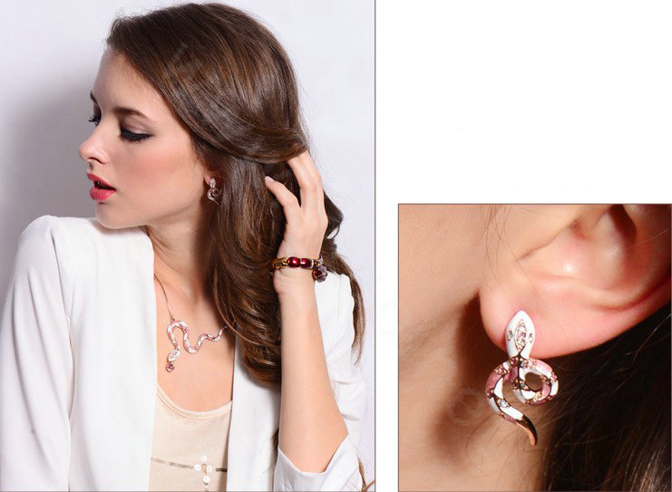 Luxury fashion crystal diamond exaggerating snake stud earrings 18k rose plated - Pink