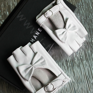 Fashion Women Bowknot Genuine Leather Sheepskin Half-finger Short Gloves Driving - White