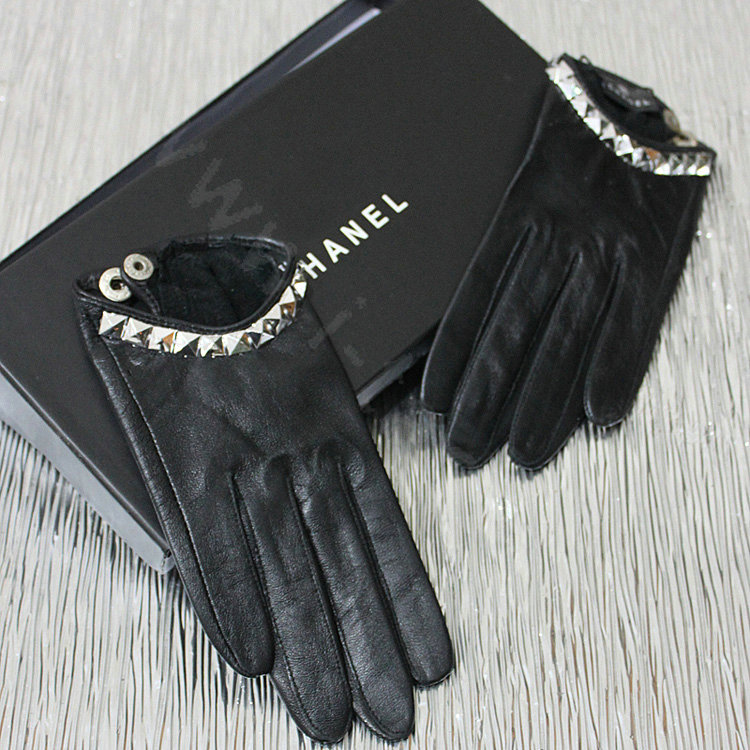 Fashion Women Crystal Genuine Leather Sheepskin Half Palm Short Gloves Size M - Black