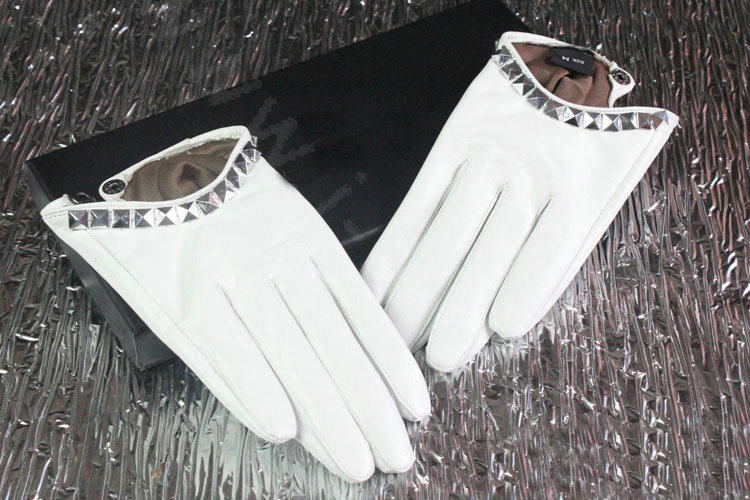 Fashion Women Crystal Genuine Leather Sheepskin Half Palm Short Gloves Size S - White