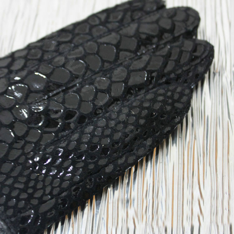 Fashion Women Peacock pattern Genuine Leather Sheepskin Half Palm Short Gloves Size L - Black
