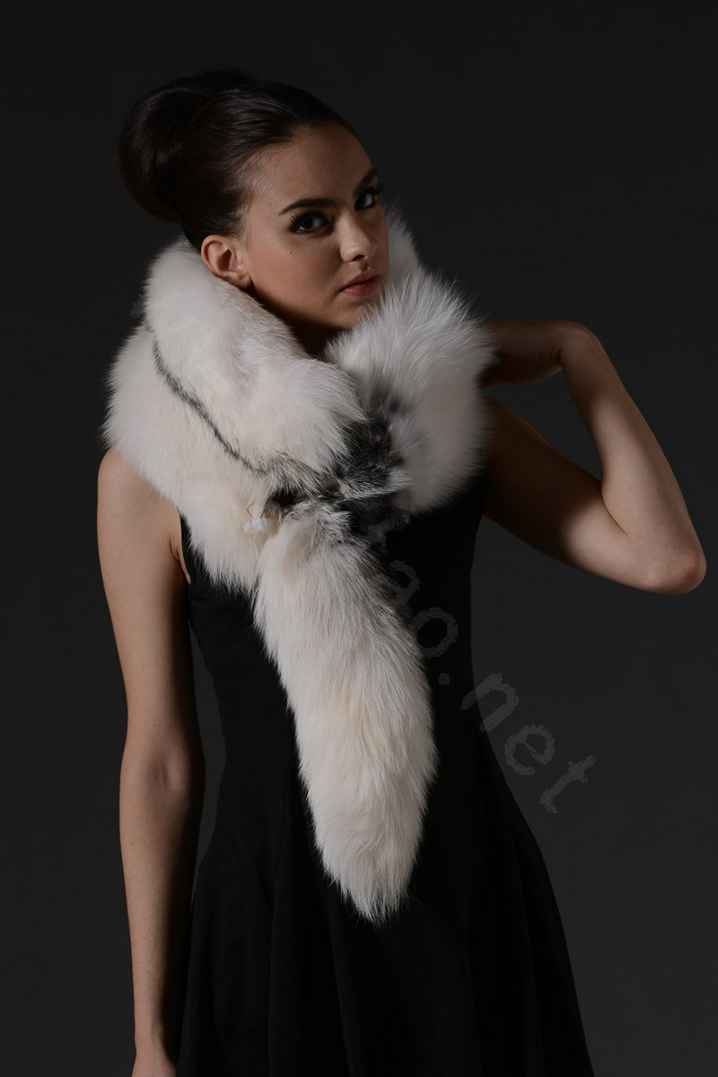 Luxury fox fur scarf fashion Women Whole fox fur shawl winter warm tippet neck wrap - White black
