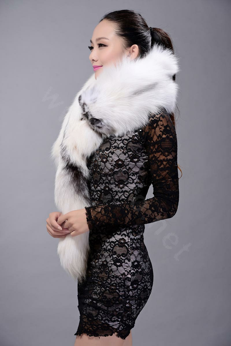 Luxury fox fur scarf fashion Women Whole fox fur shawl winter warm tippet neck wrap - White black