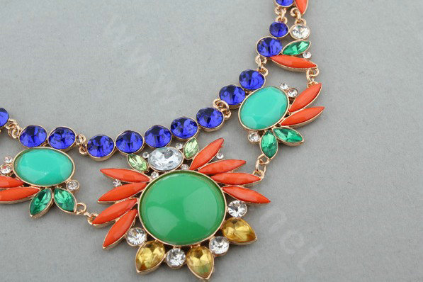 Exaggeration Women Choker Colored Gem Sunflower Crystal GP Bib Pendant Necklace Jewelry