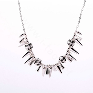 Fashion Unique Punk Rivet Alloy Pendant Choker Bib Statement Necklace Women Jewelry - Silver