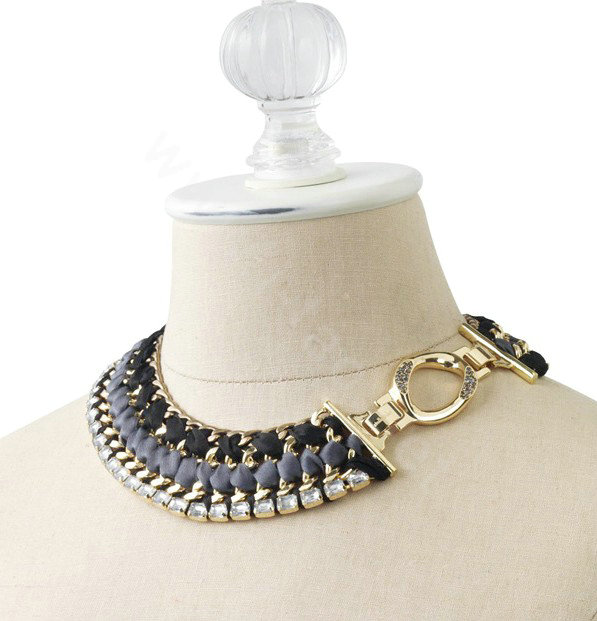 Luxury Crystal Alloy handwoven Pendant Choker Bib Statement Necklace Women Jewelry - Black