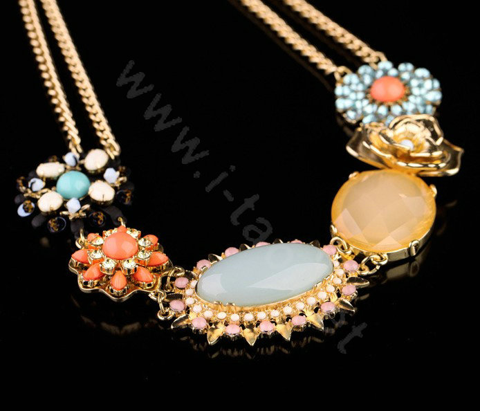 Luxury Crystal Blue Gemstone Alloy Flower Pendant Choker Bib Statement Necklace Women Jewelry