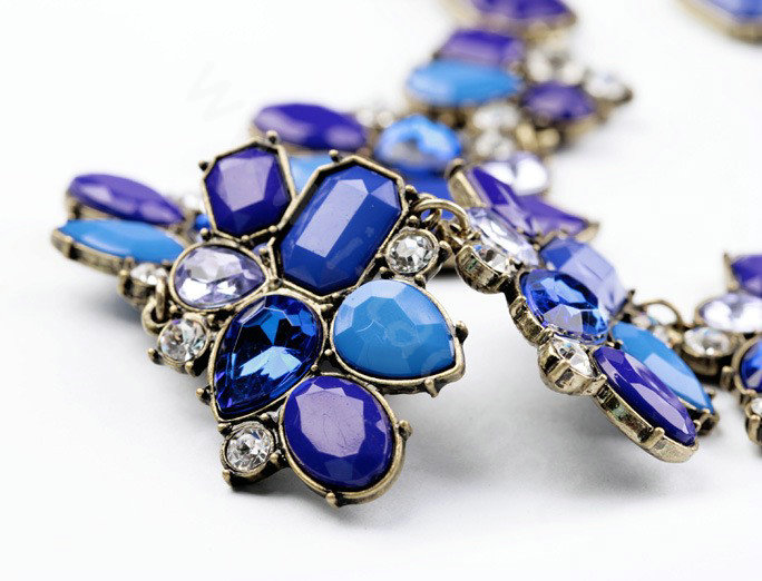 Luxury Crystal Blue Gemstone Flower charm Pendant Choker Bib Statement Necklace Women Jewelry