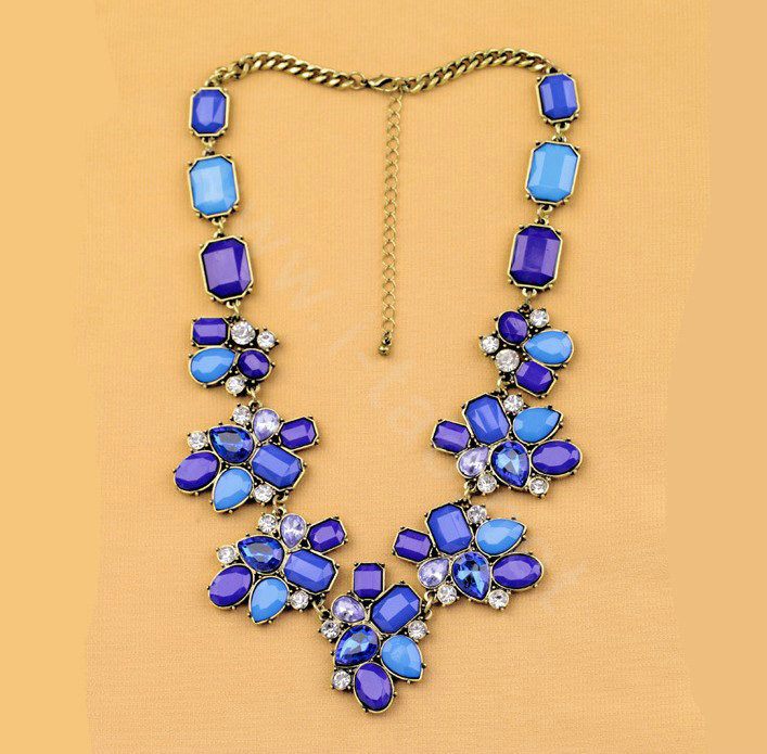 Luxury Crystal Blue Gemstone Flower charm Pendant Choker Bib Statement Necklace Women Jewelry