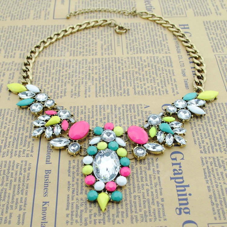 Luxury Crystal Flower Gemstone Pendant Choker Statement Bib Necklace Women Jewelry - Multicolor