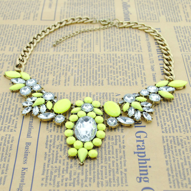 Luxury Crystal Flower Gemstone Pendant Choker Statement Bib Necklace Women Jewelry - Yellow