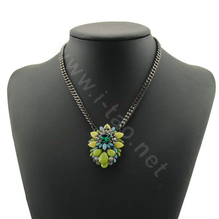 Luxury Crystal Flower Gemstone Pendant Choker Statement Necklace Women Jewelry - Yellow