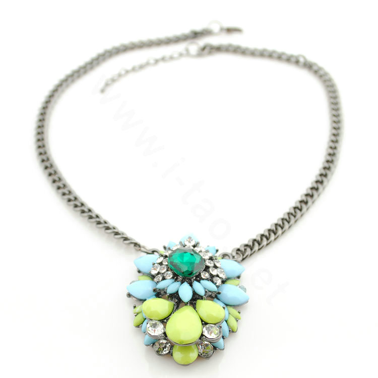 Luxury Crystal Flower Gemstone Pendant Choker Statement Necklace Women Jewelry - Yellow