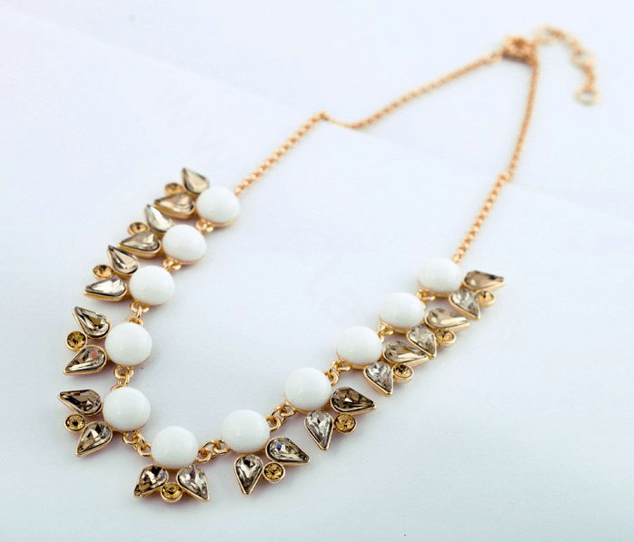 Luxury Crystal Gemstone Flower Pendant Choker Bib Statement Necklace Women Jewelry - White