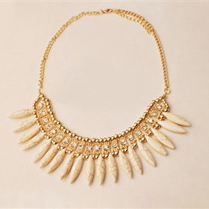 Luxury Crystal Gemstone Pendant Bohemia Choker Bib Statement Necklace Women Jewelry - Beige