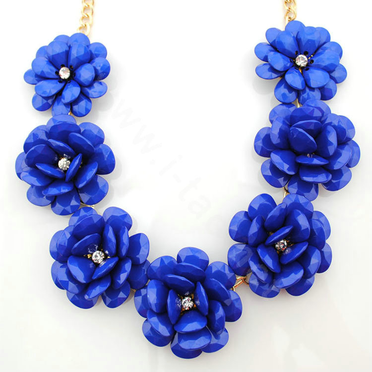 Luxury Crystal Gemstone Pendant Seven flowers Choker Statement Bib Necklace Women Jewelry - Blue