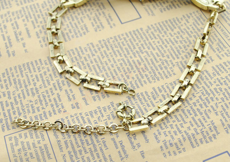 Luxury Crystal Gemstone Pendant Vintage Choker Statement Bib Necklace Women Jewelry - White