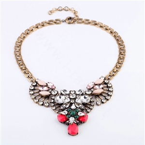 Luxury Crystal Retro Gemstone Flower Pendant Choker Bib Statement Necklace Women Jewelry - Red