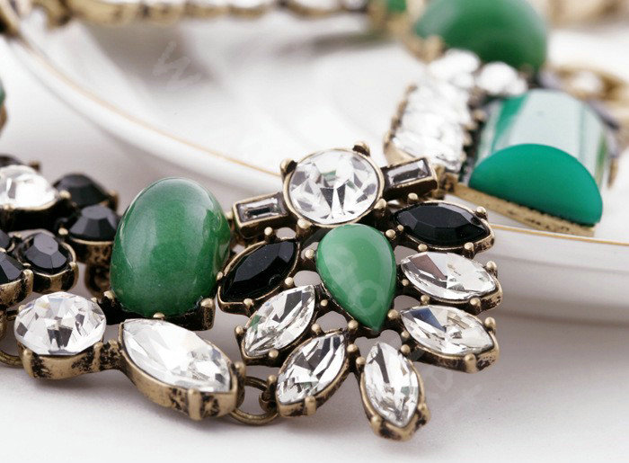 Luxury Crystal Retro Gemstone charm Pendant Choker Bib Statement Necklace Women Jewelry - Black