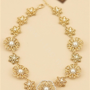Luxury Elegant Women Choker Crystal Pearl Flower Bib Necklace Jewelry - Gold