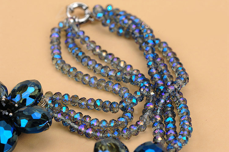 Luxury Exaggeration Women Choker Multilayer Crystal Bead Flower Bib Necklace Jewelry - Blue