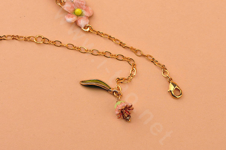 Luxury Fashion Women Choker Romantic Flower Pearl Bib Necklace Jewelry - Pink