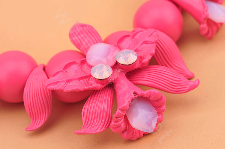 Luxury Fashion Women Exaggeration Choker Crystal Flower Sweet Bib Necklace Jewelry - Pink