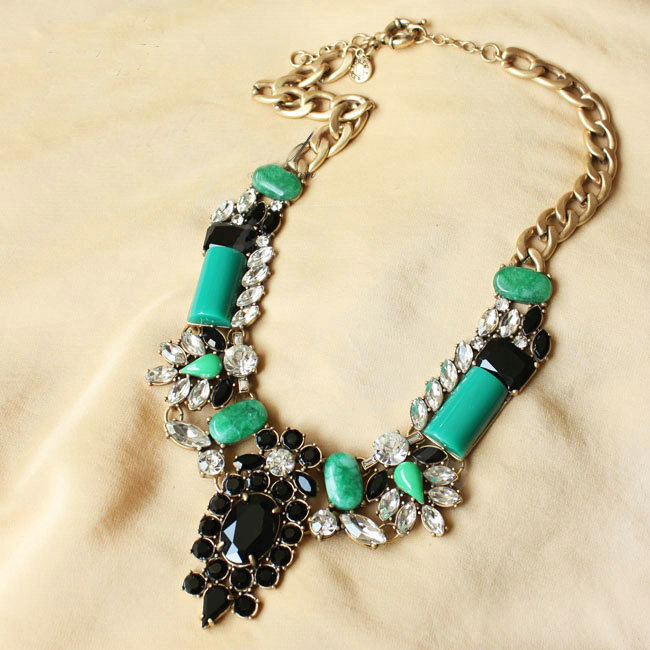 Luxury Fashion Women Exaggeration Choker Crystal Gem Flower Bib Necklace Jewelry - Green