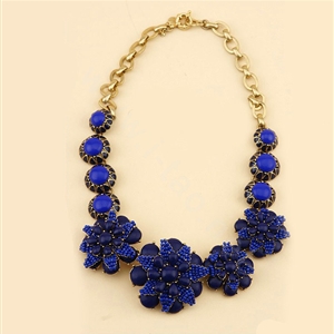 Luxury Fashion Women Exaggeration Choker Flower Gem Bib Necklace Jewelry - Blue