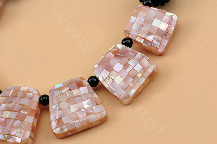 Luxury Fashion Women Exaggeration Choker Natural Shell Bib Necklace Jewelry - Pink