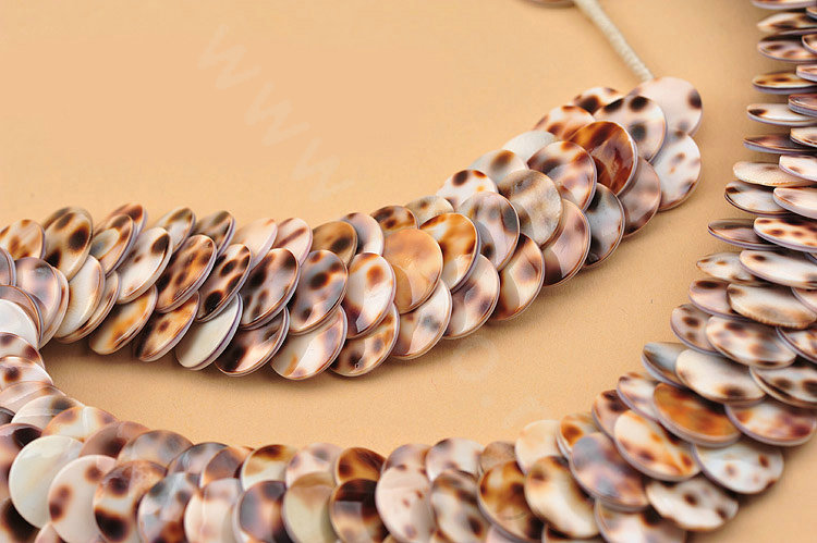Luxury Fashion Women Exaggeration Choker Natural Shell Slice Bib Necklace Jewelry - Leopard