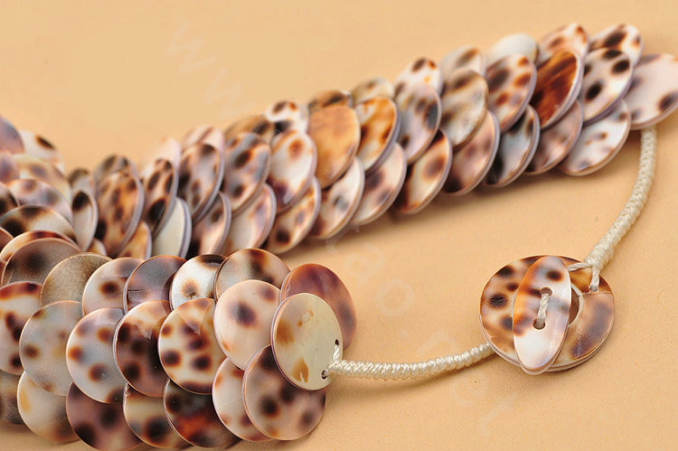 Luxury Fashion Women Exaggeration Choker Natural Shell Slice Bib Necklace Jewelry - Leopard