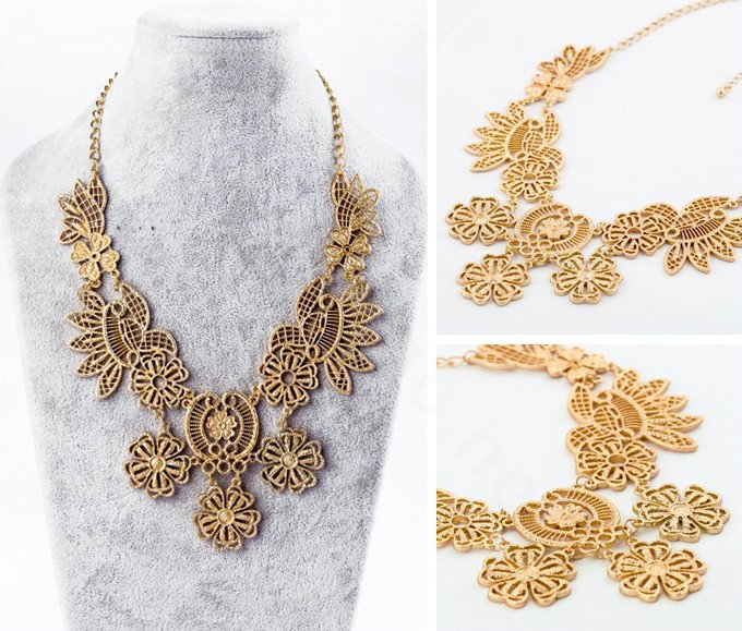 Luxury Retro Gold Alloy Hollow Flower Pendant Choker Bib Statement Necklace Women Jewelry