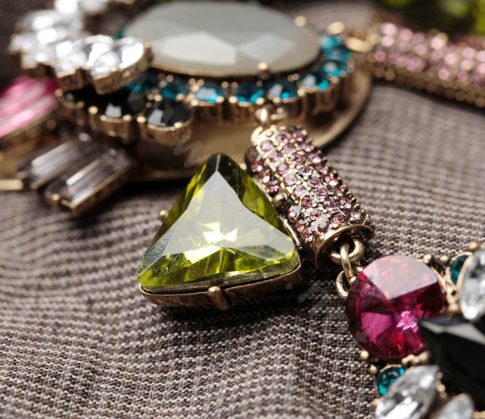 Luxury Unique Retro Multicolor Crystal Gemstone Pendant Choker Bib Statement Necklace Women Jewelry