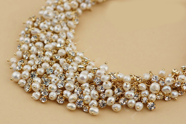 Luxury Women Choker Natural Pearl Crystal Bib Necklace Bride Wedding Jewelry - White