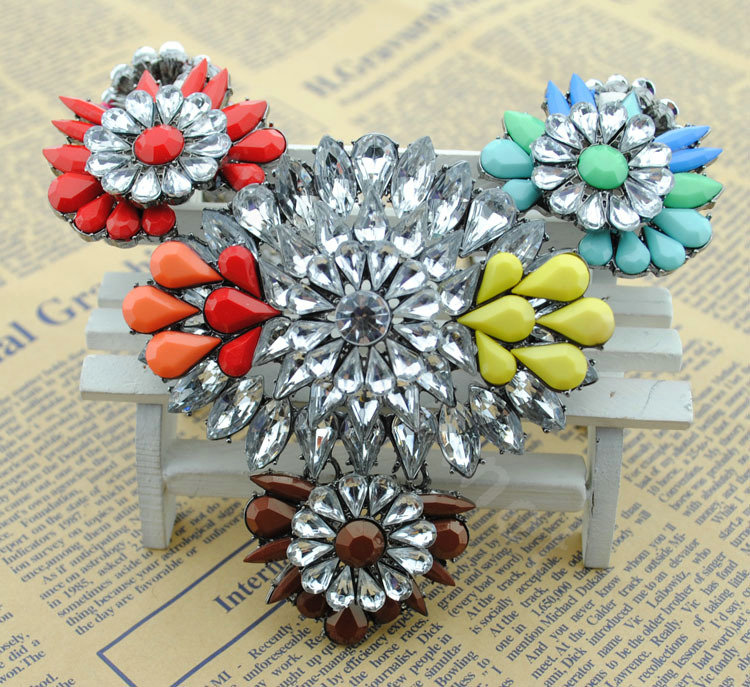 Luxury multicolor Crystal Flower Wings Pendants Chokers Statement Necklace Women Jewelry