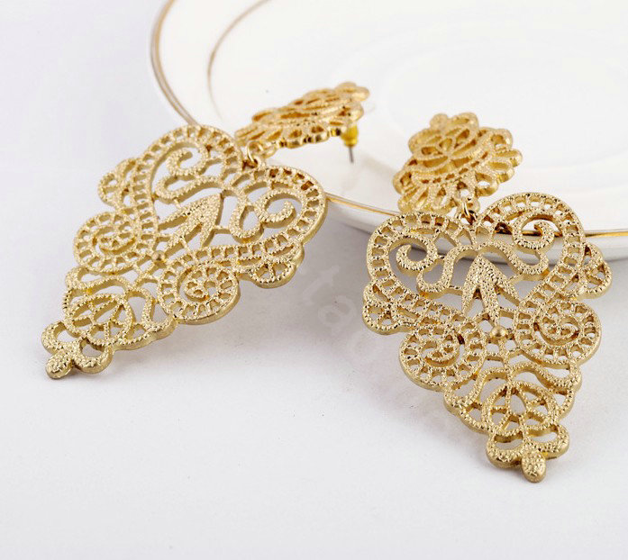 Unique Hollow Alloy Flower Stud Earrings Gold Plated Women Fashion Jewelry