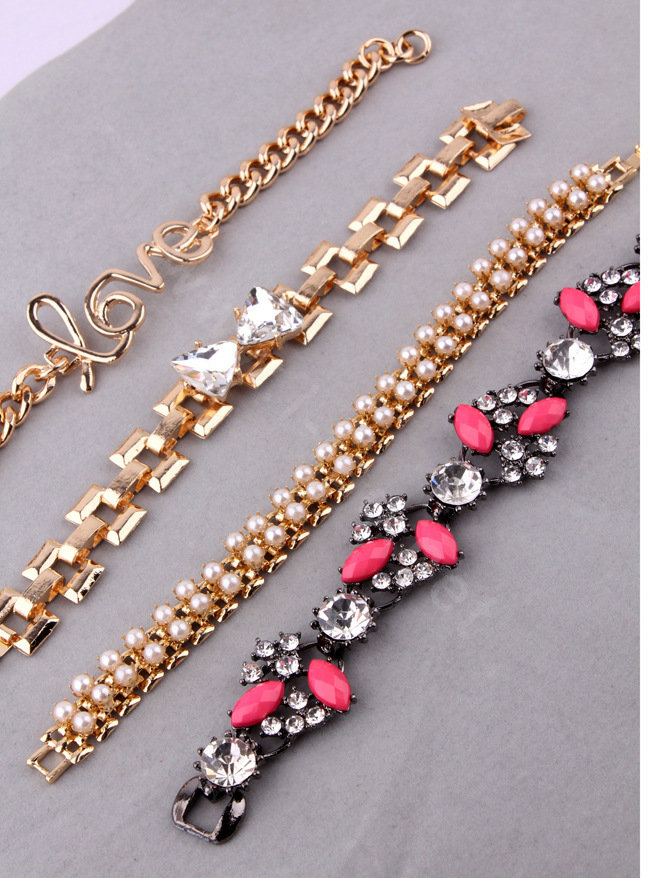 Women Retro Exaggeration Multilayer Crystal Pearl Love Bracelet Jewelry - Gold