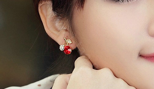 Newest Arrival Swarovskii Crystal Red Rhinestone Cherry Stud Earring Women Fashion Jewelry