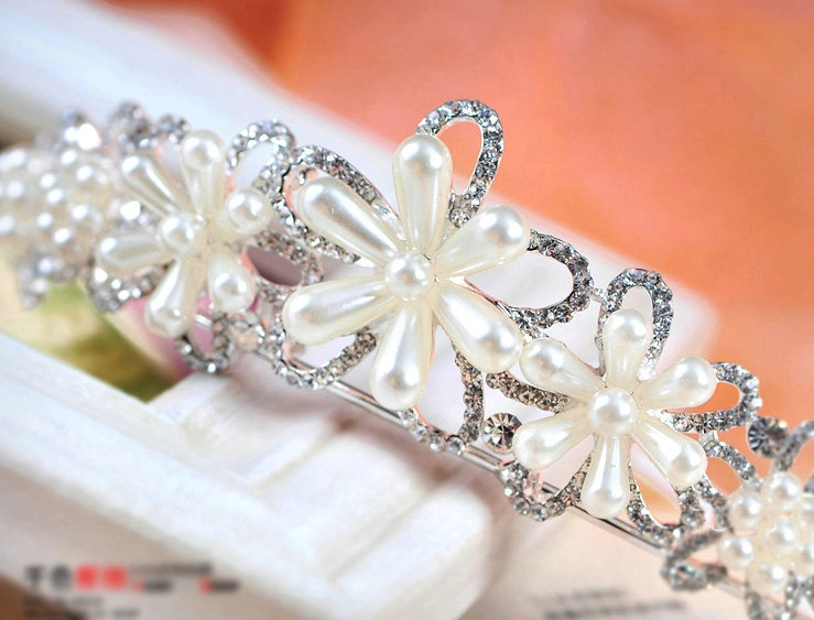 Elegant Bride Pearl Flower Rhinestone Crystal Bridal Hair Crowns Tiaras Wedding Accessories