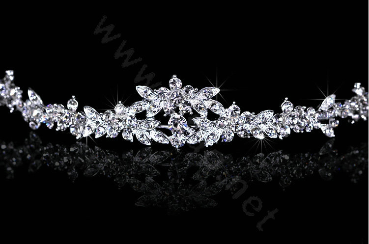 Hot Sell Bride White Flower Rhinestone Crystal Bridal Hair Crowns Tiaras Wedding Accessories