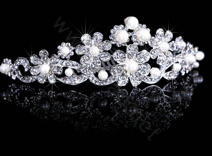 Luxury Bride Pearl Flower Rhinestone Crystal Bridal Hair Crowns Tiaras Wedding Accessories