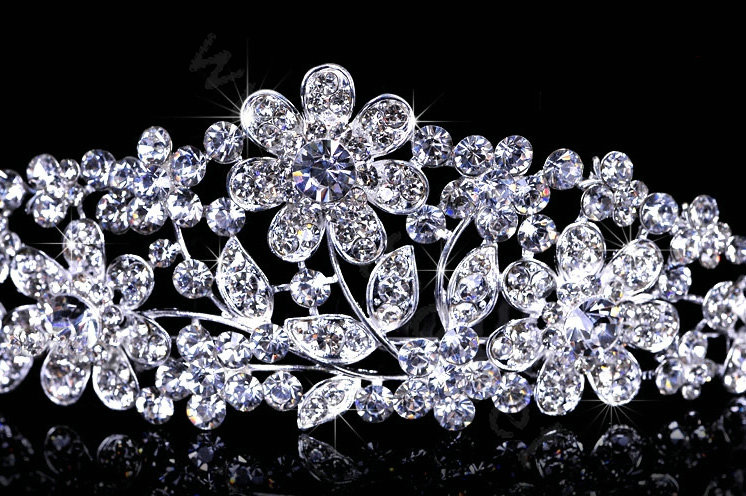 Luxury Unique Bride Flower Rhinestone Crystal Bridal Hair Crowns Tiaras Wedding Accessories