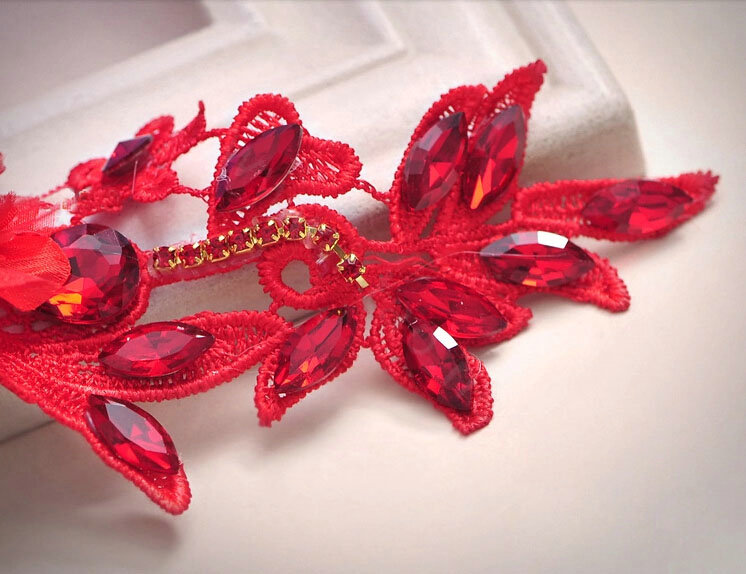 Unique Bride Jewelry Red Lace Flower Crystal Bridal Cheongsam Hair Headband Wedding Accessories