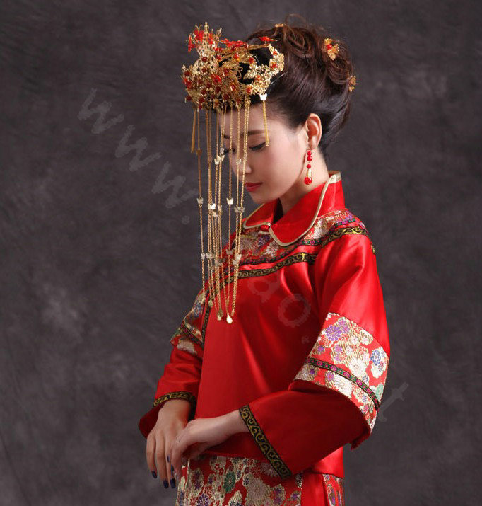 Luxury Bride Chinese style Costume Butterfly Tassel Phoenix Coronet Cheongsam Wedding Bridal Hair Accessories